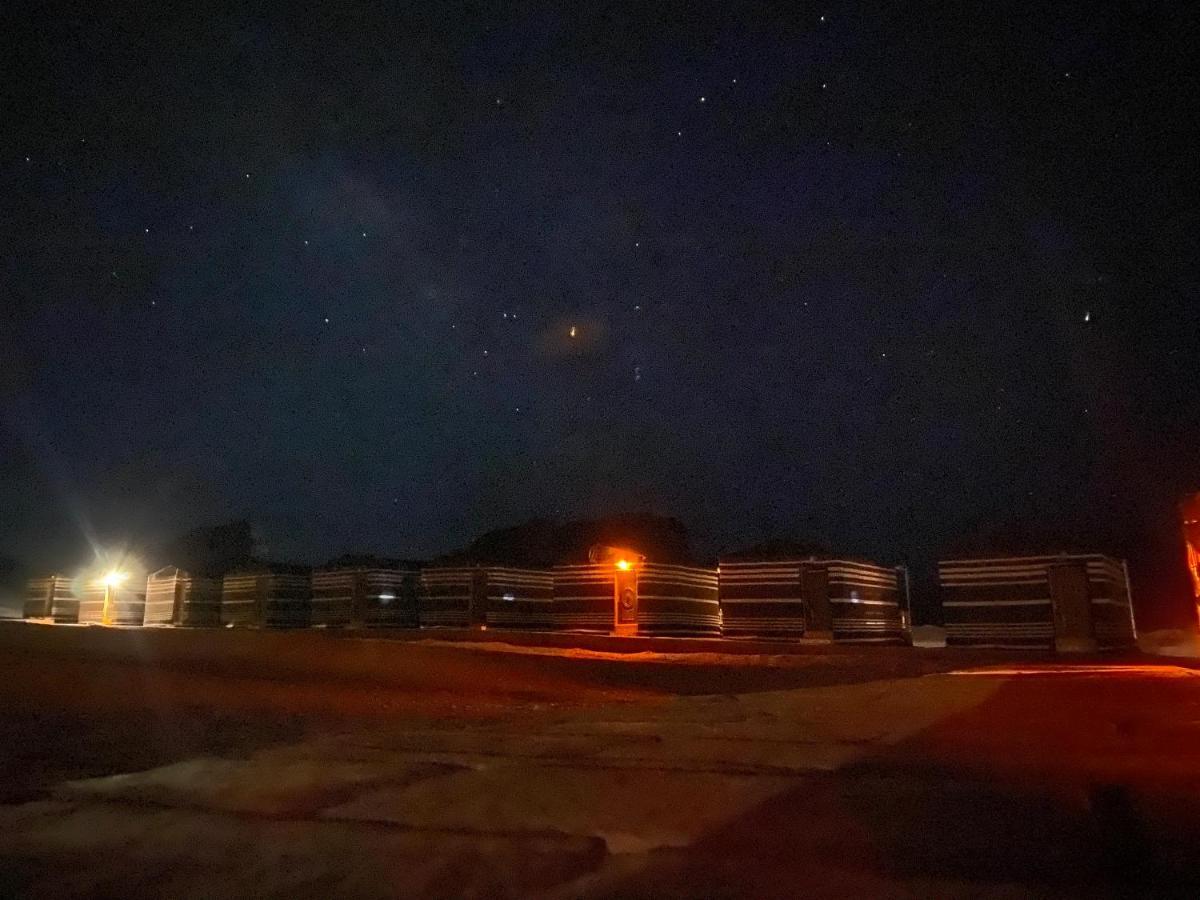 Отель Star Guide Luxury Camp Вади-Рам Экстерьер фото